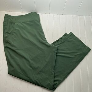 Eddie Bauer Women's Traveler Ankle Pants Size XXL  Active Green Quick Drying